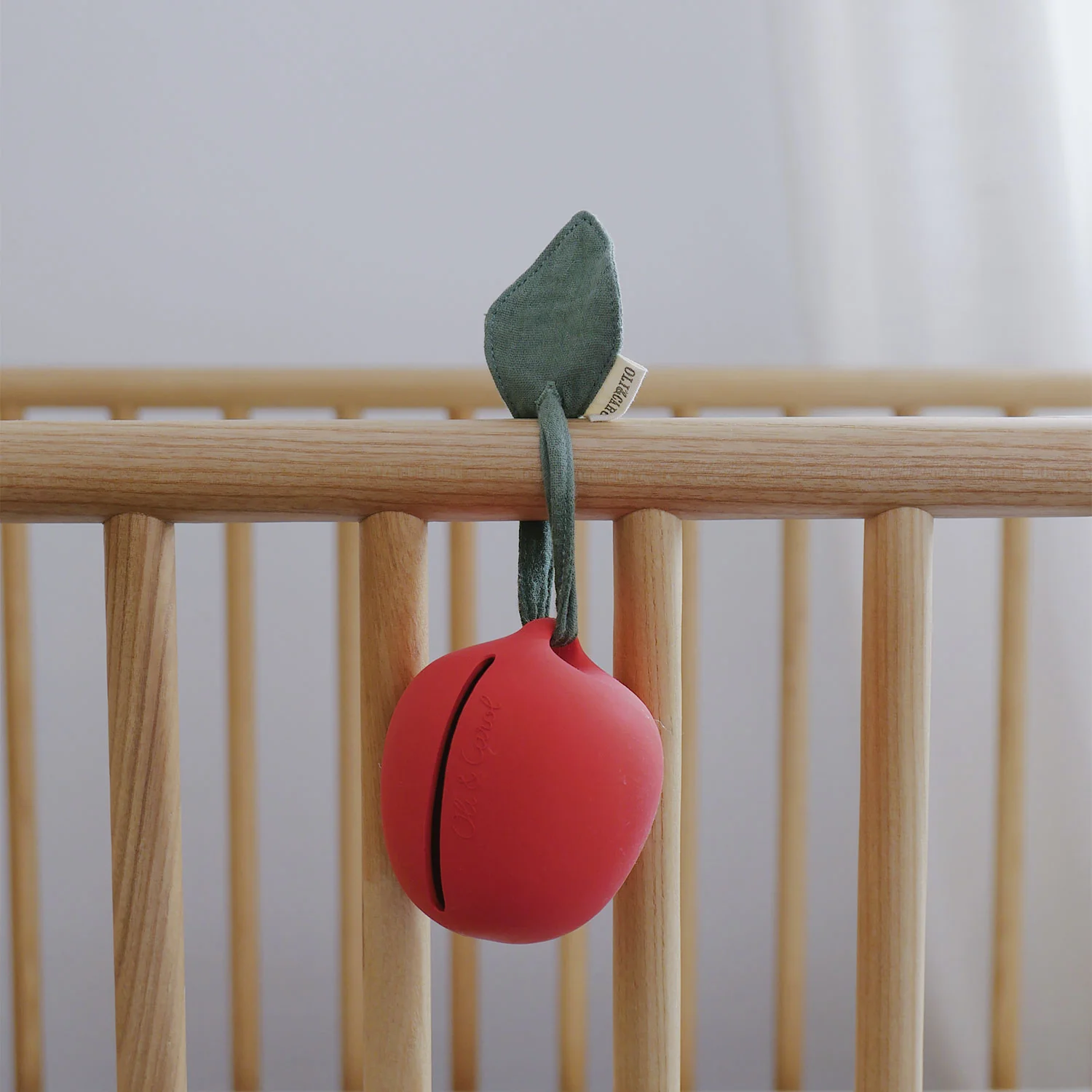 Oli and Carol Portaciuccio Pepa the Apple - immagine 2